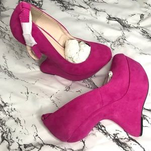 Qupid Anti-Gravity Heels